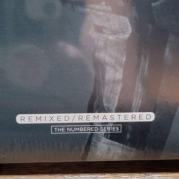 VINYL Garth Brooks No Fences Vinyl Remixed/Remastered The Numbered Series SEALED - Picture 2 of 5